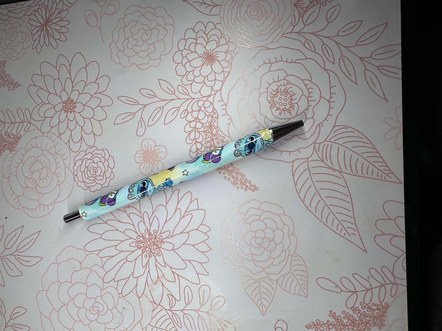 Special Alien Pens