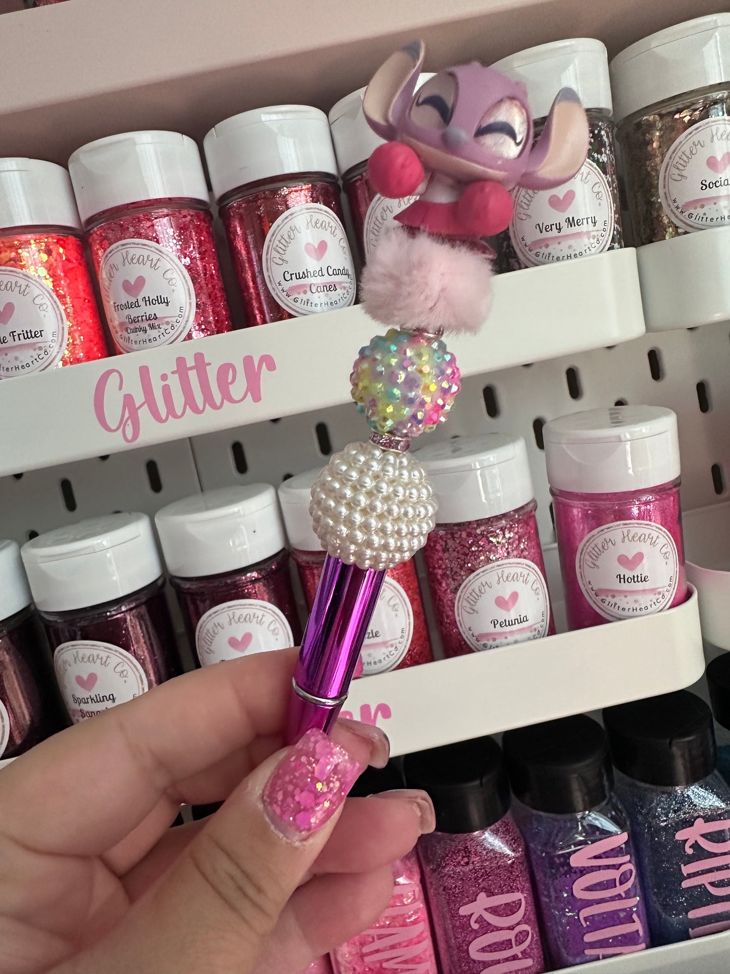 Angel pink alien